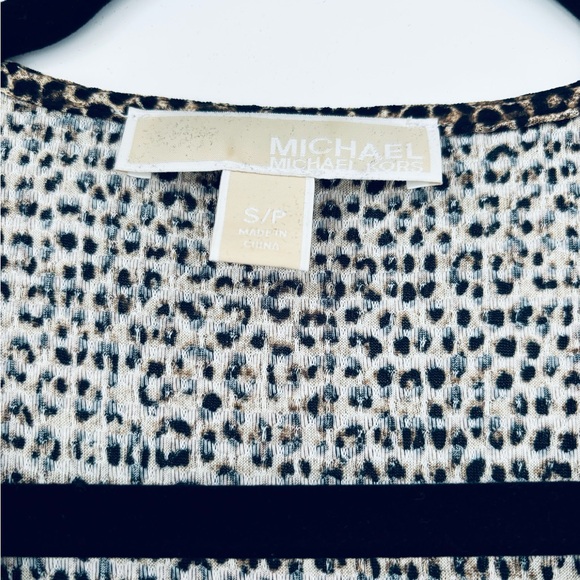 Michael Kors minidress, tiered skirt. Super cute! - Picture 3 of 4